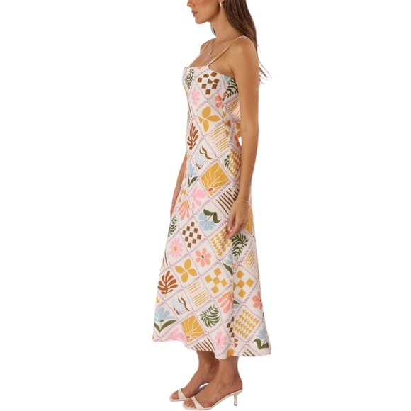 PETAL + PUP Women’s Elegant Darlene Maxi Slip Dress - Picture 3 of 14